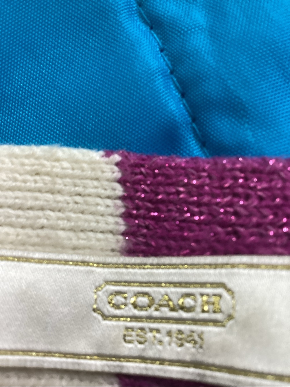 Coach scarf - Picture 4 of 4